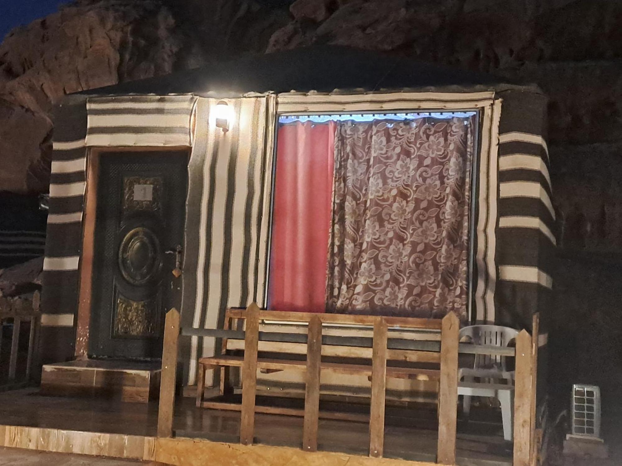Taj Wadi Rum Camp المظهر الخارجي الصورة