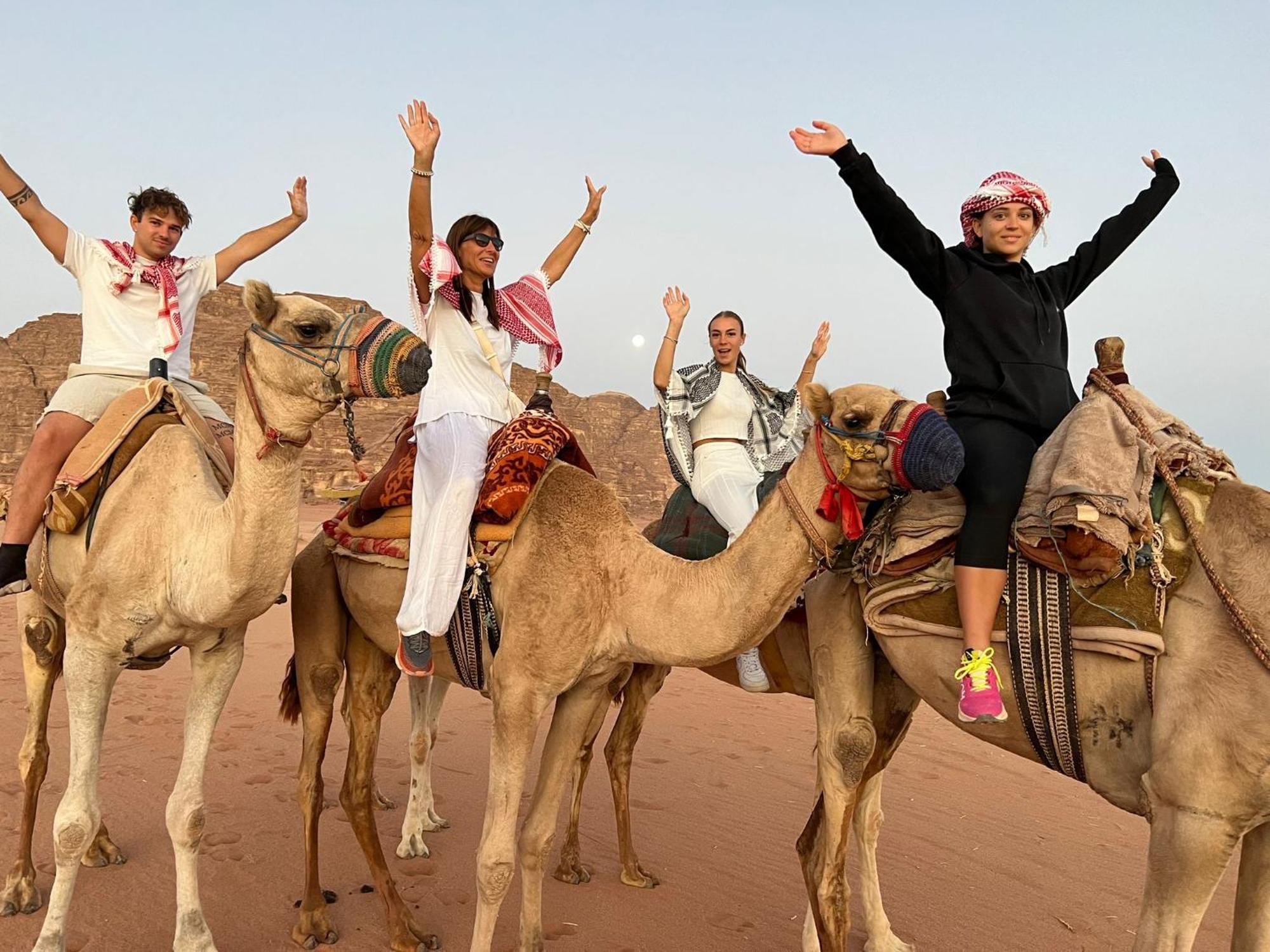 Taj Wadi Rum Camp المظهر الخارجي الصورة
